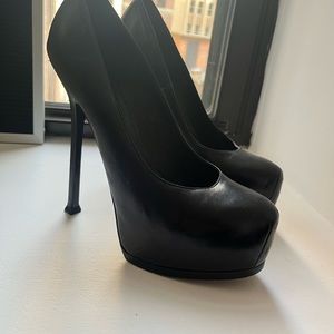YSL tribtoo black leather heels size 39.5 , worn but good condition